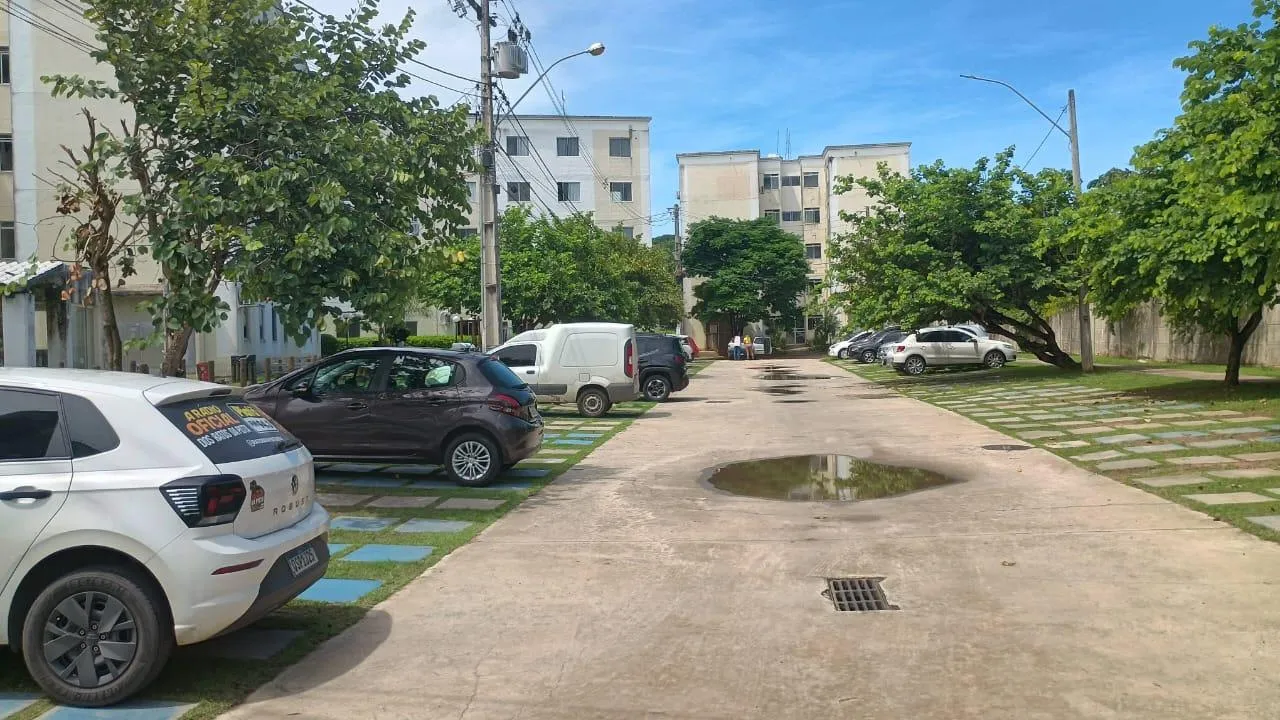 Imagem 2/4 - Estrada Coco km 9 - Atrás Posto Shell - ANTES SHOPPING BUSCA VIDA