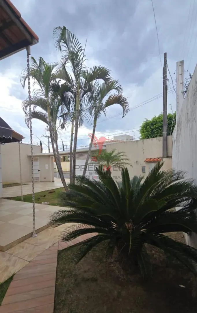 Imagem Casa no bairro Mondesir em Lorena/SP