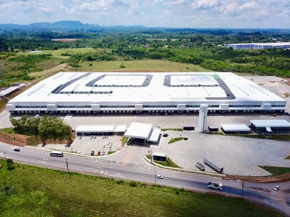 Foto do imóvel Galpão Comercial para Locação em Neópolis, Gravataí-RS 8 Vagas de Garagem 4.265,22 m² de Área