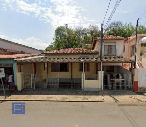 Casa à venda por R$ 950.000,00 - Centro - Socorro/SP