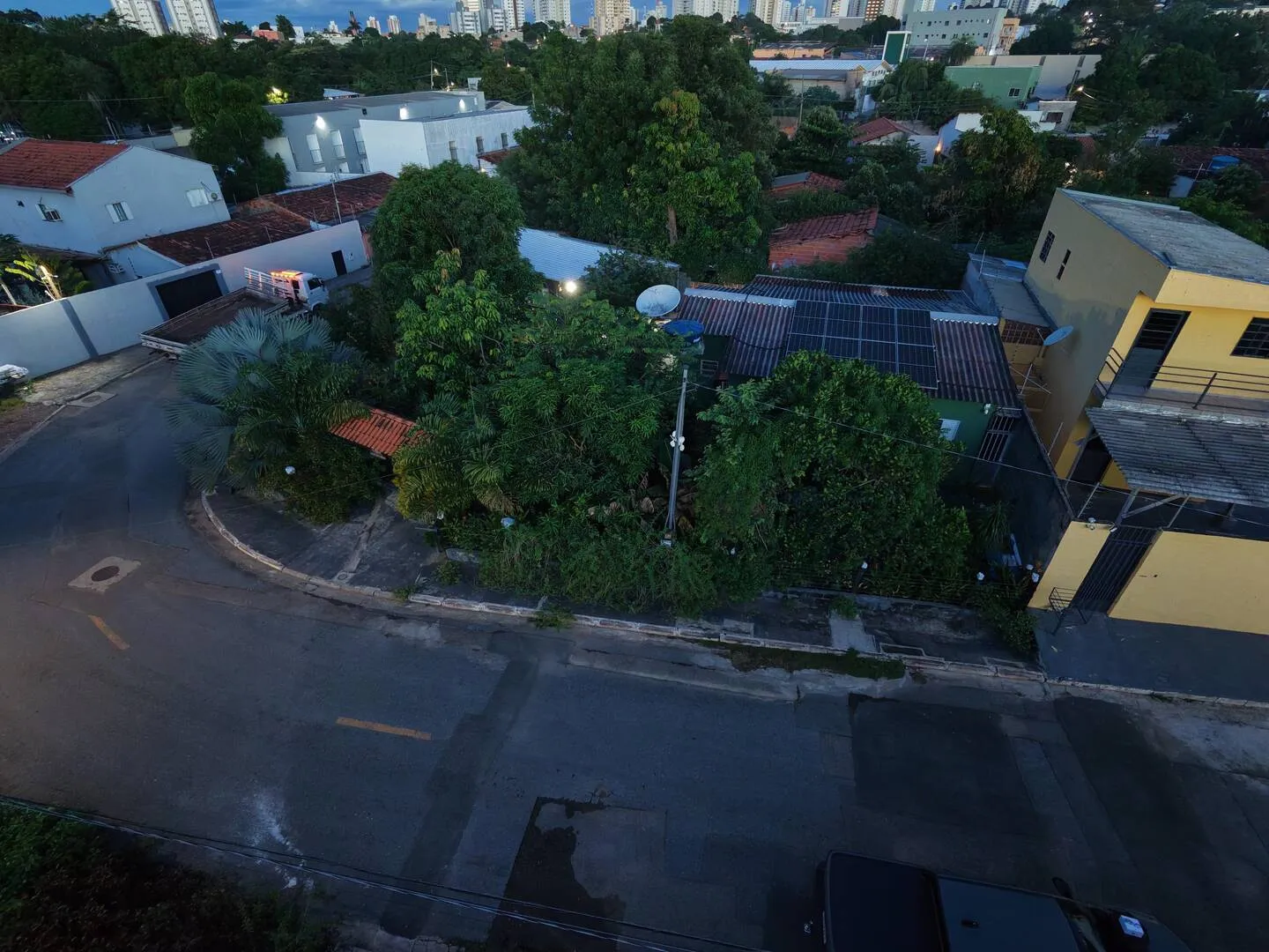 Foto do imóvel Casa, bairro Santa Rosa, 3 quartos sendo 2 suítes em Rua Minas Gerais