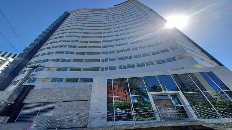 Foto do imóvel Apartamento com 1 dormitório à venda, 28 m² por R$ 319.995,00 - Miramar - João Pessoa/PB