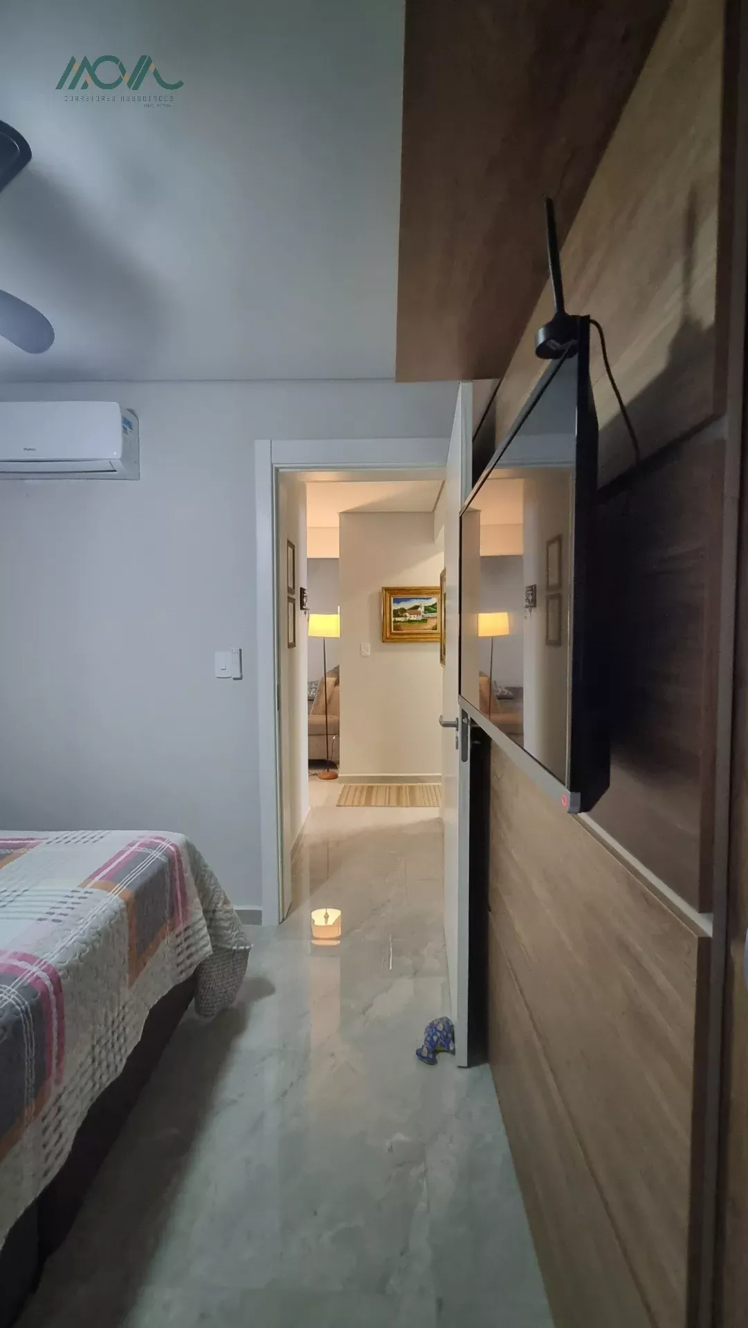 Imagem EXCLUSIVIDADE MOVA CORRETORES ASSOCIADOS!

Este apartamento de 3 quartos, sendo 1 suíte, foi projet...