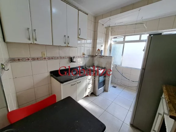 Imagem Apartamento à venda com 2 quartos, 1 banheiro, 1 vaga por R$245.000,00 no Macuco em Santos