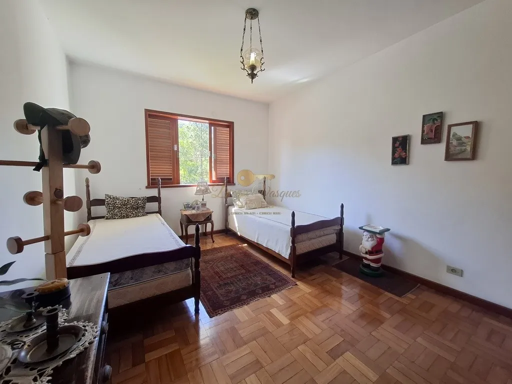 Imagem Casa para Venda em Teresópolis / RJ no bairro Golfe
