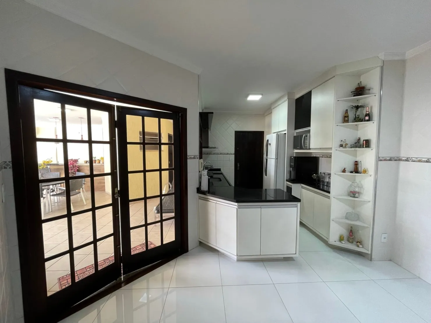 Imagem Casa à venda 3 Quartos, 1 Suite, 2 Vagas, 400M², Bel Recanto, Taubaté - SP