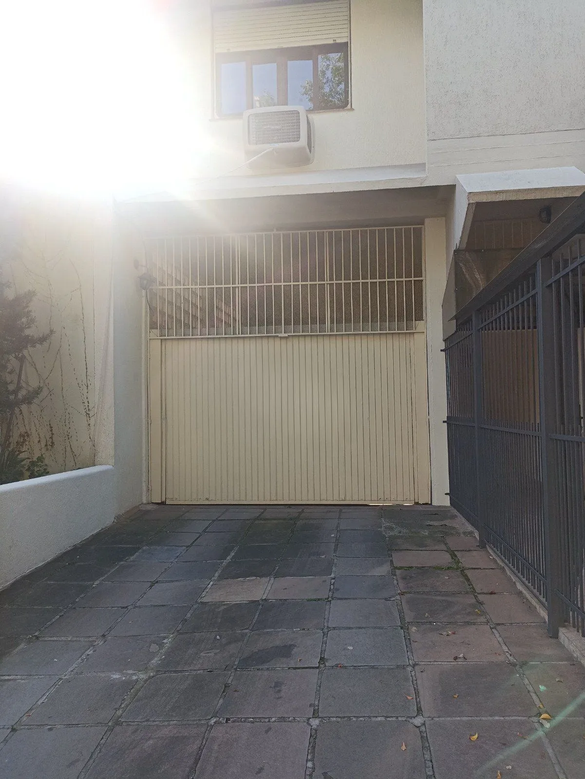 Imagem Apartamento de 2 dormitório á venda no Bairro no Mont Serrat, Porto Alegre