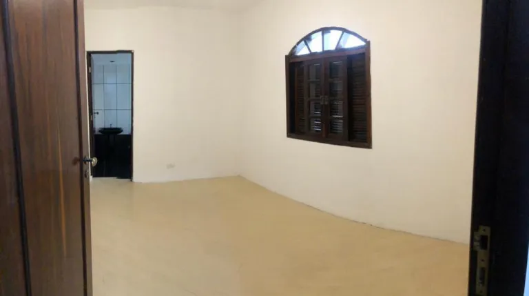 Imagem Casa com 2 Quartos à Venda, 200 m² em Jardim Testae - Guarulhos