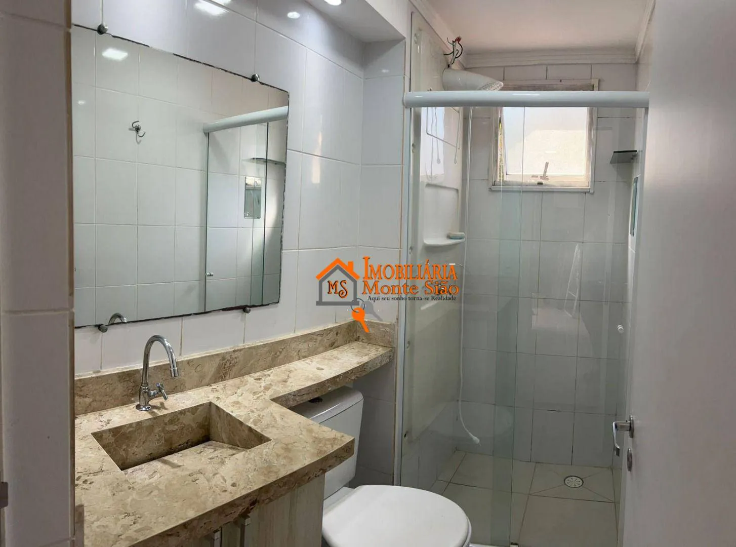 Imagem Apartamento com 2 dormitórios à venda, 45 m² por R$ 260.000,00 - Parque Industrial Cumbica - Guarulhos/SP