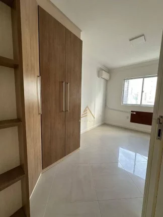 Imagem Apartamento com 3 dormitórios à venda, 98 m² por R$ 1.390.000,00 - Pioneiros - Balneário Camboriú/SC