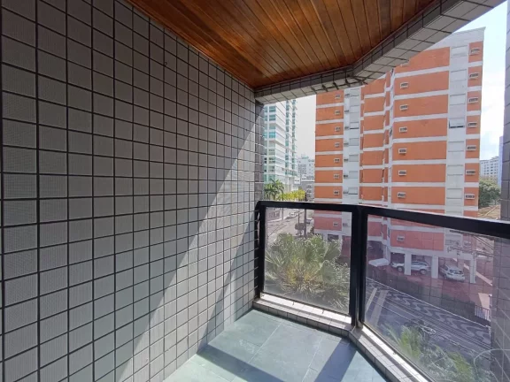 Imagem Apartamento na Ponta da praia com 03 quartos e sacada!