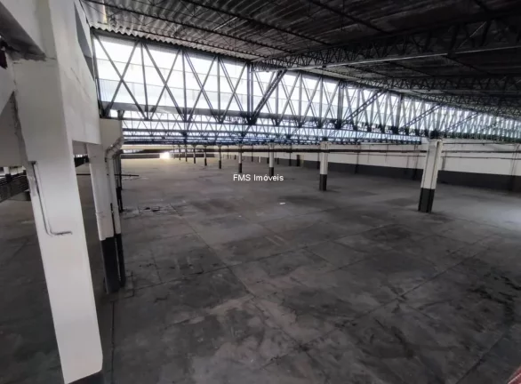 Imagem Galpão com 4.311m2 em Osasco.