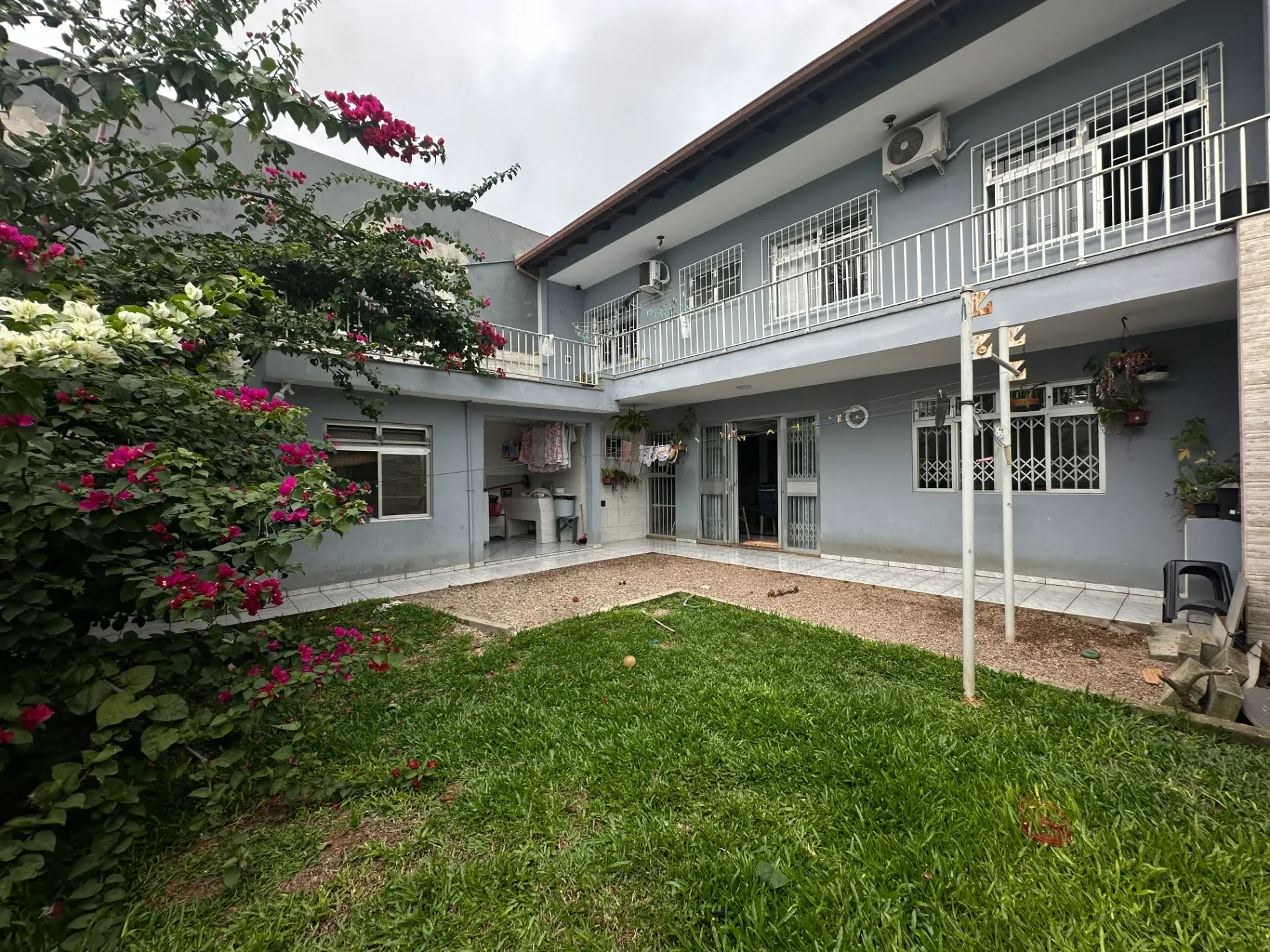 Foto do imóvel Onde o Horizonte Encontra o Seu Novo Lar em Rua Manoel Loureiro, 496 - Barreiros, São José - SC