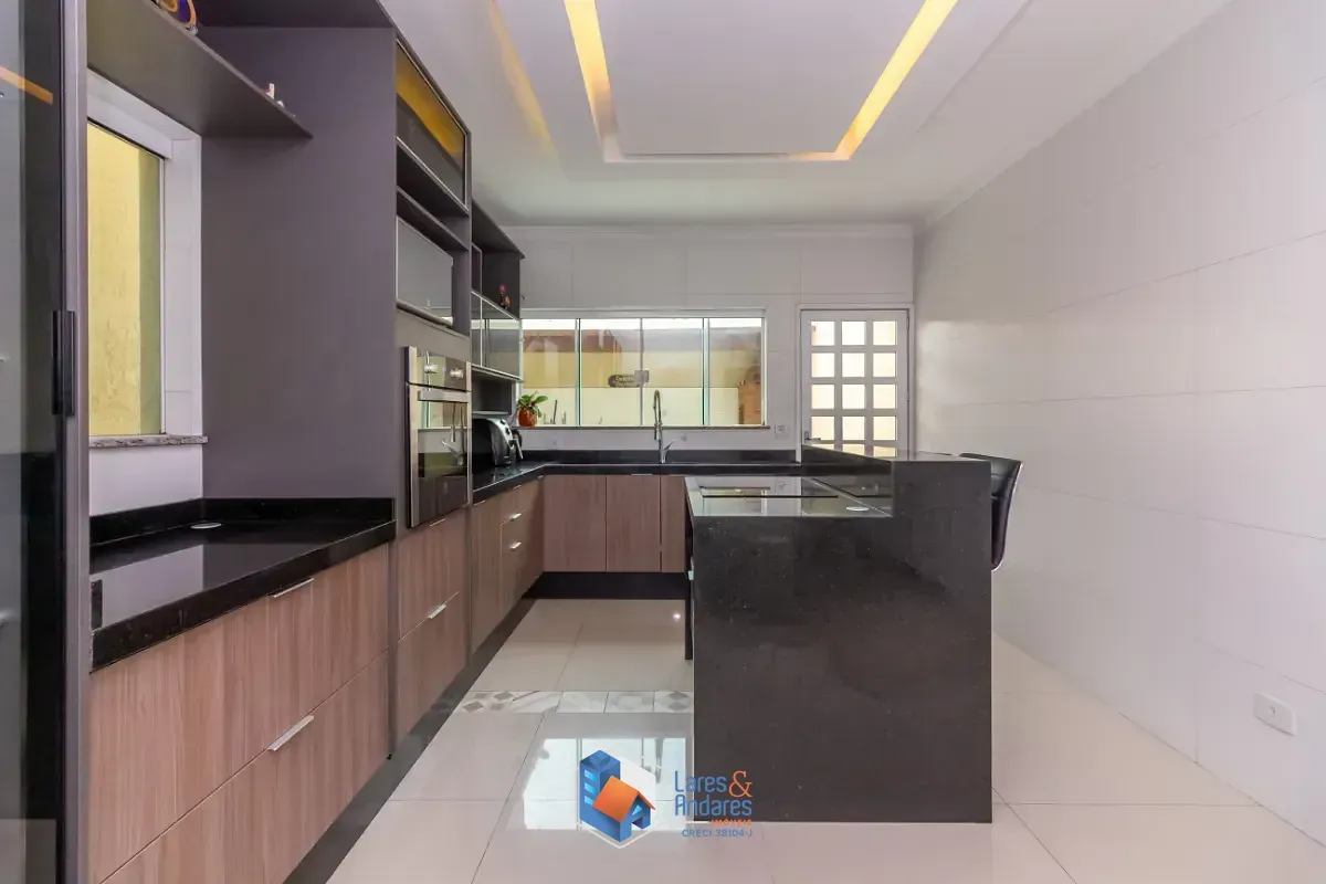 Imagem Casa para venda em Ipiranga com 3 quartos, sendo 3 suítes, 180m²