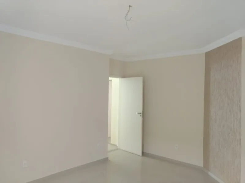 Imagem Casa Térrea no Bairro Deolinda Guerra em Sorocaba - 3 Quartos, Sendo 1 Suíte
