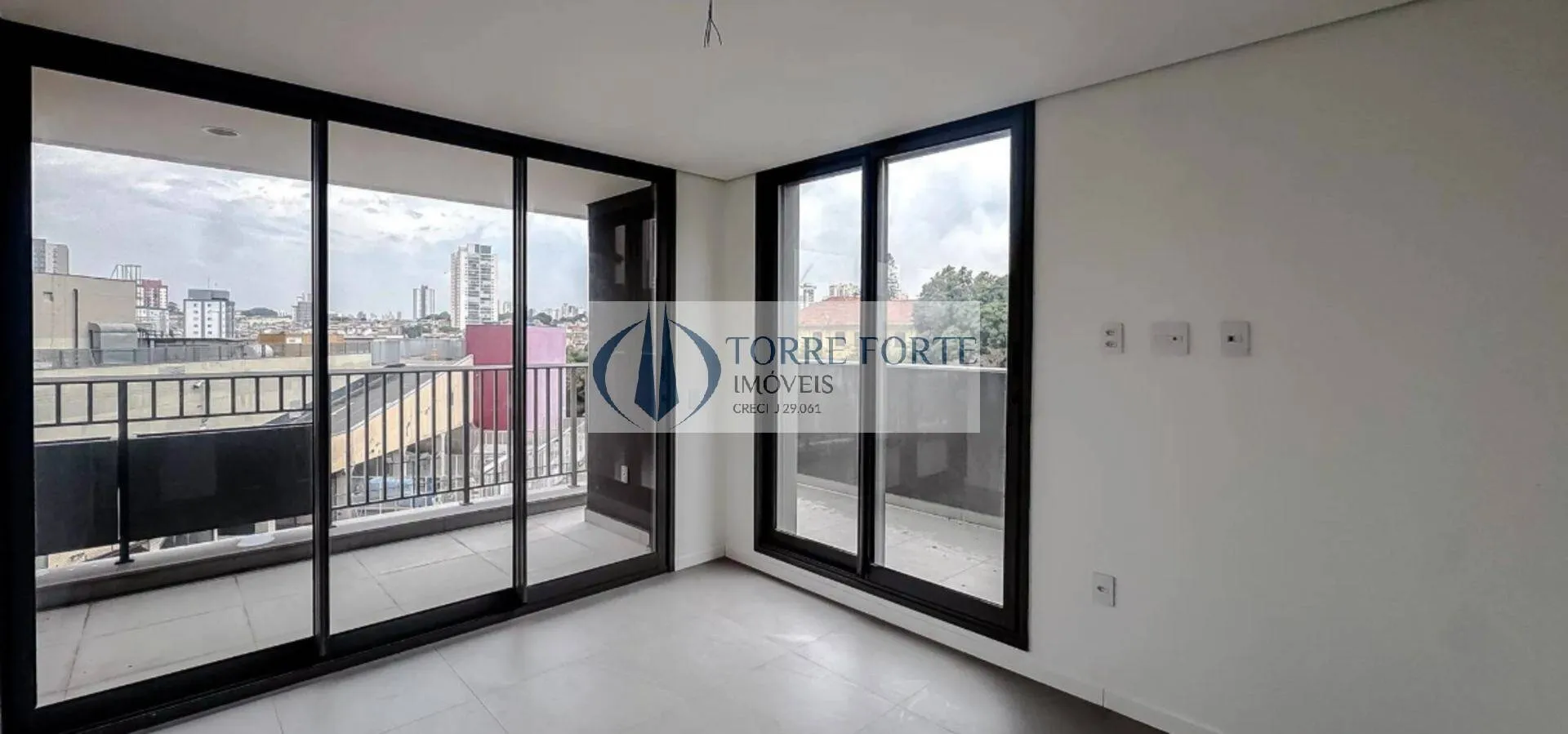 Imagem Apartamento com 2 Quartos 1 suite 2 vagas, varanda no Jardim Analia Franco