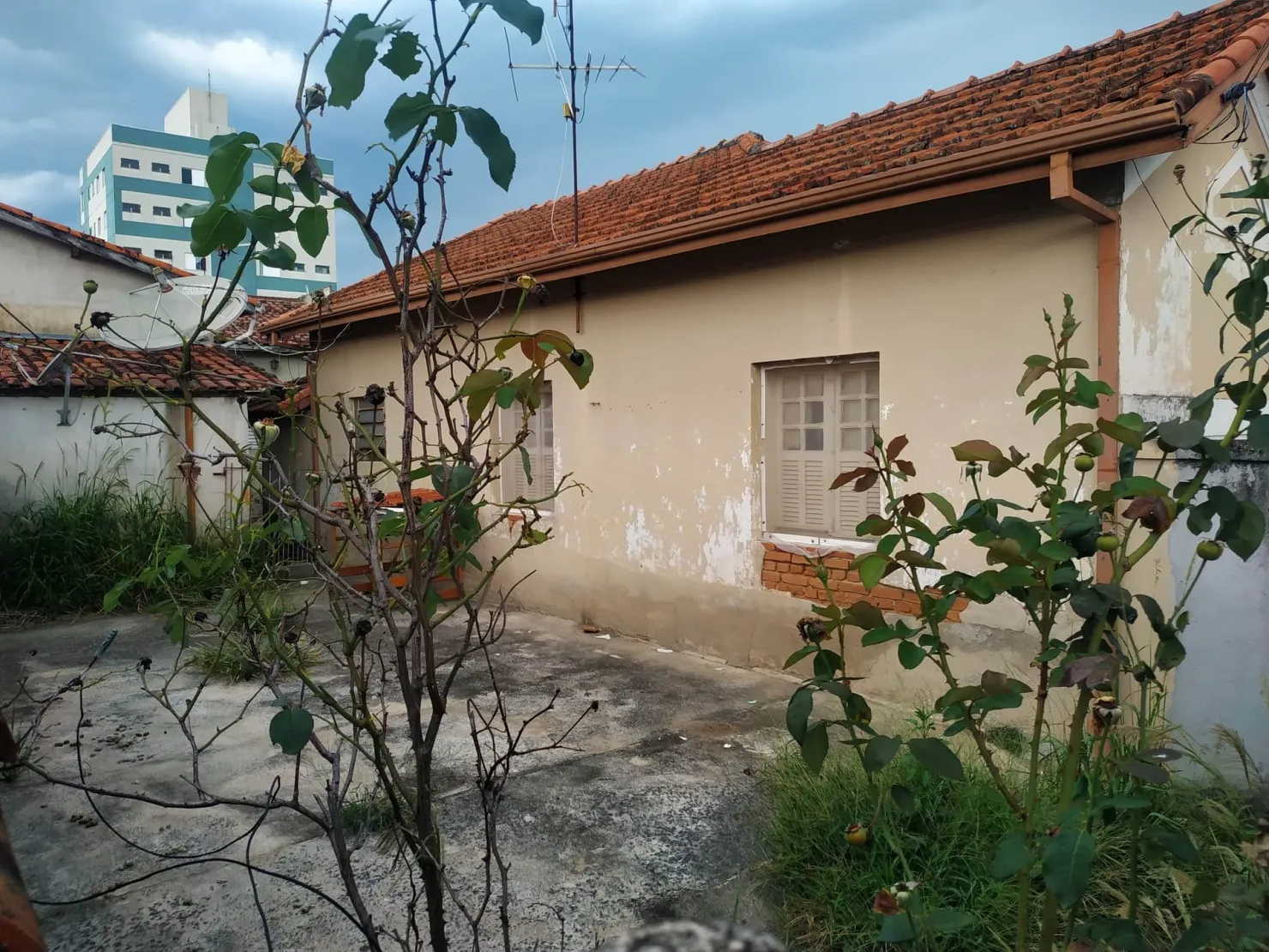 Imagem Casa à venda 4 Quartos, 5 Vagas, 312M², Centro, Pindamonhangaba - SP