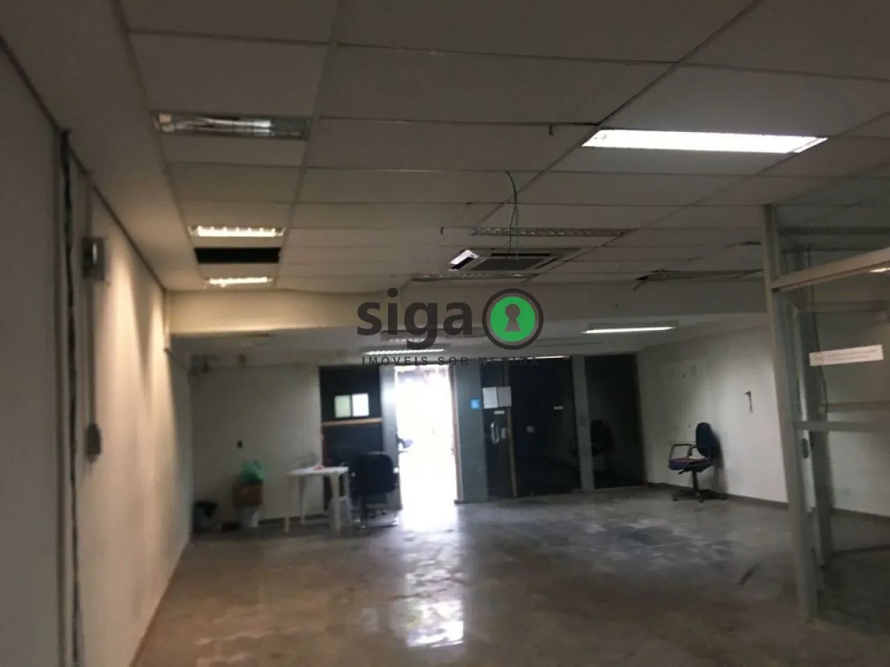 Imagem Casa Comercial para Locação no Jardim América/ Pinheiros com 359m² e 20 vagas de estacionamento