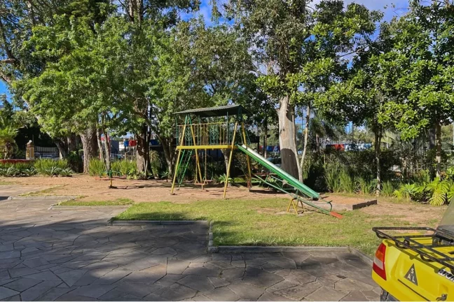 Imagem Casa em Condomínio para venda no bairro Pedra Redonda em Porto Alegre