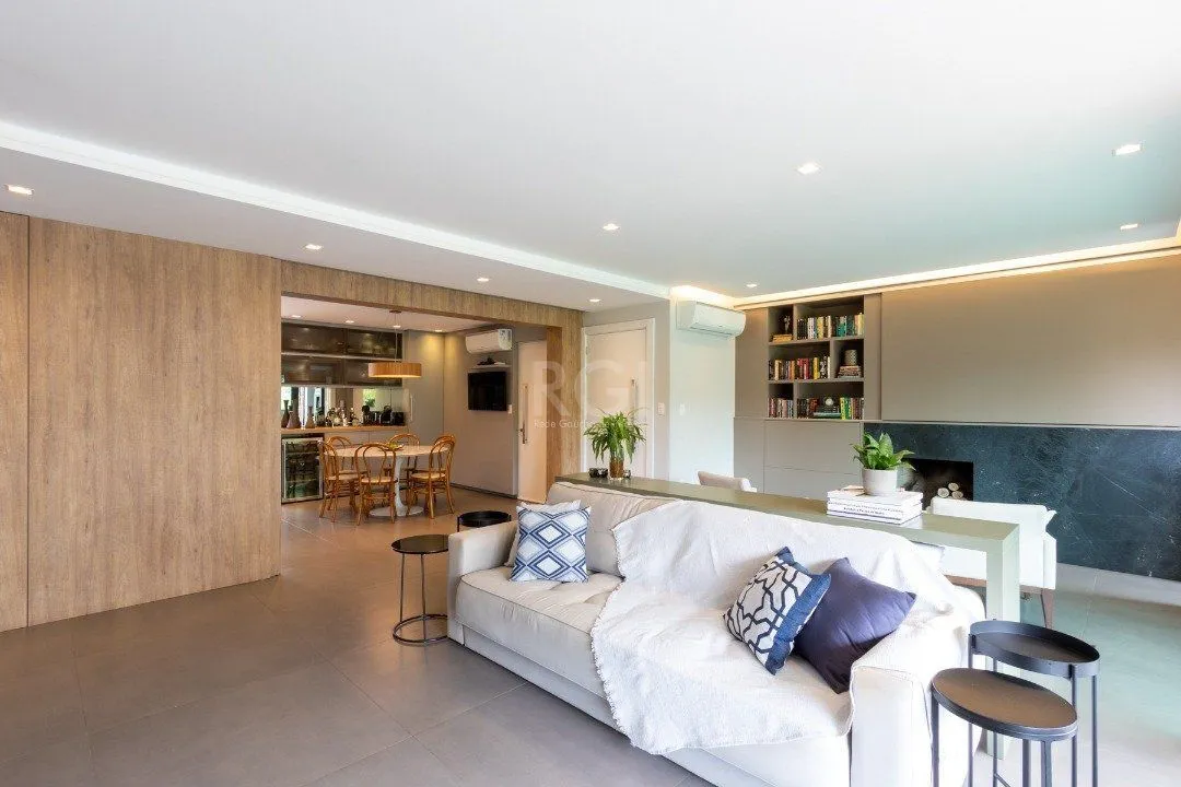 Imagem Apartamento para Venda - 164m², 3 dormitórios, sendo 3 suites, 3 vagas - Pedra Redonda