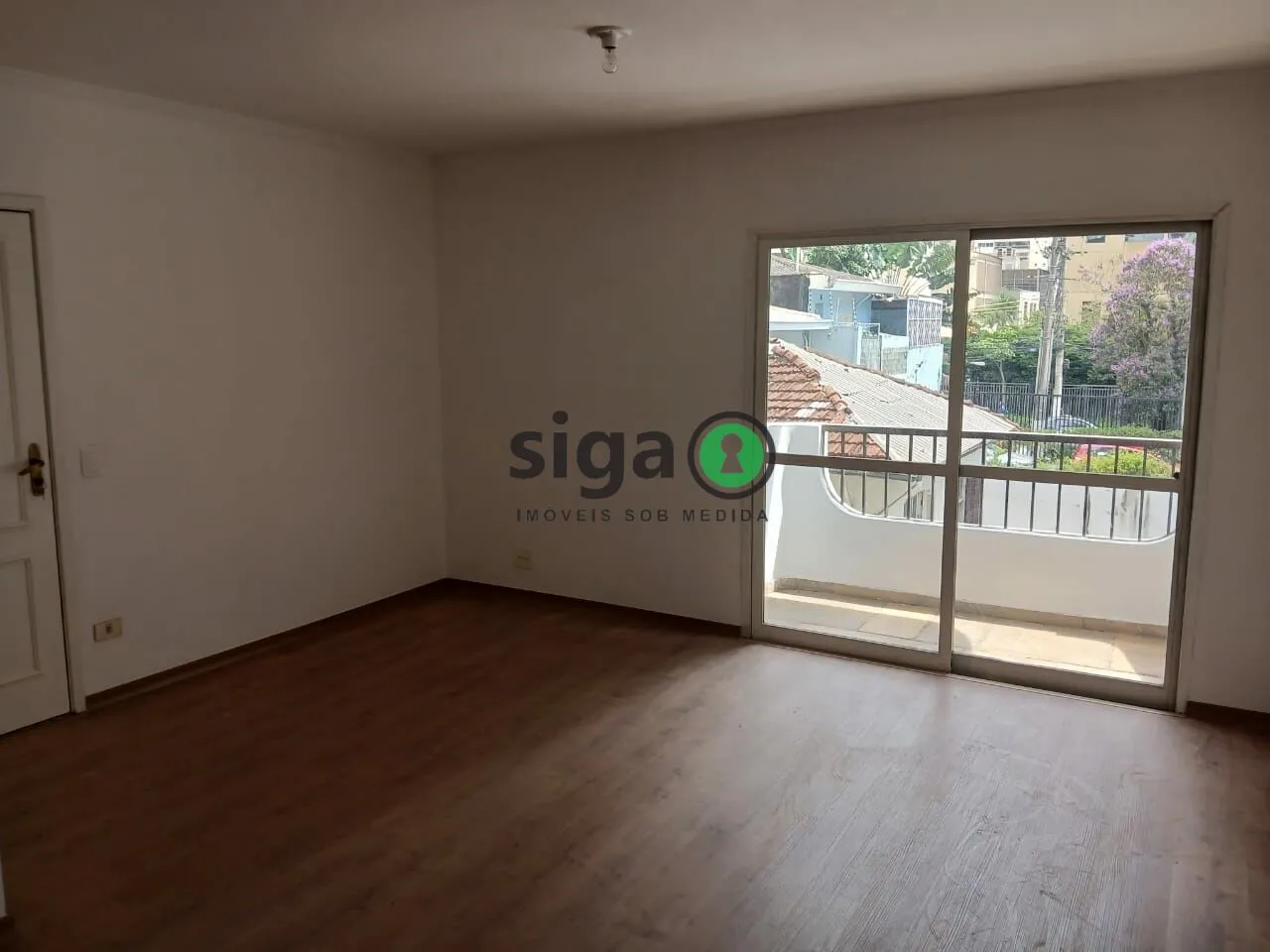 Foto do imóvel Apartamento para Locação no Itaim Bibi, com 3 quartos, sendo 1 suíte, 1 vaga. Sem Mobília