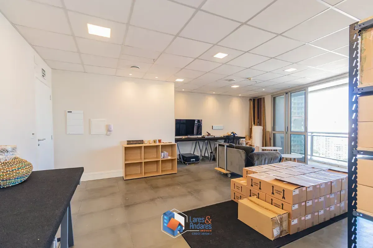 Imagem Conjunto comercial para venda em Chácara Santo Antônio, 55m²