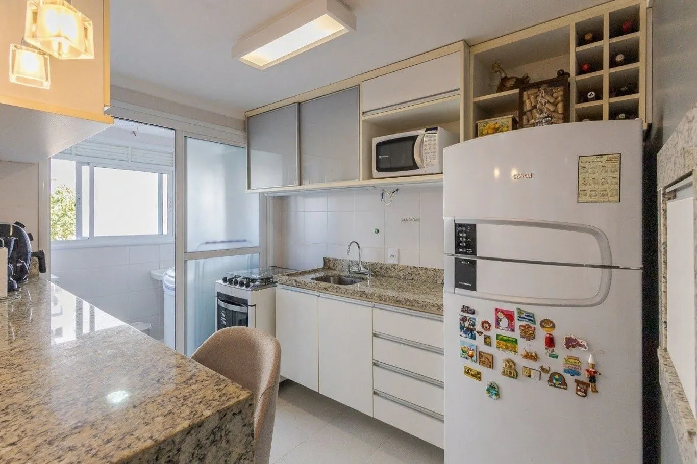 Imagem Vende-se apartamento com 2 quartos (1 suíte), 68m² e 1 vaga - Passo da Areia