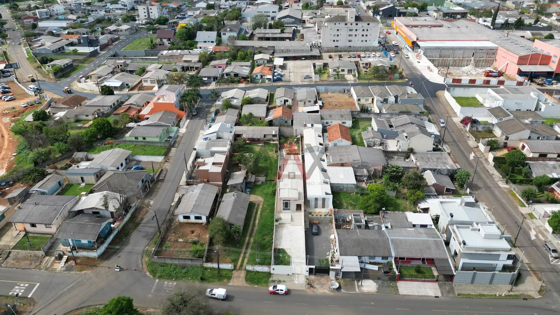 Imagem Casa à venda com amplo terreno, BAIRRO BATEL, GUARAPUAVA - PR