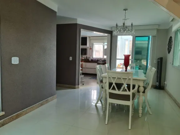 Imagem Casa com 3 Quartos à Venda, 220 m² em Camboinhas - Niterói