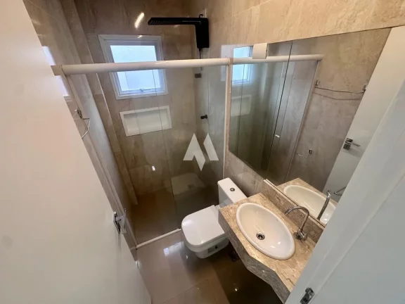 Imagem Casa Tríplex à Venda – Alto Padrão no Bairro Aparecida, Grande oportunidade.....