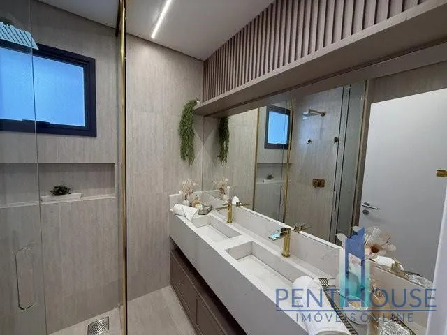 Imagem Apartamento Zona Central para Venda em Balneário Camboriú, CENTRO, 3 dormitórios, 3 suítes, 4 banheiros, 2 vagas