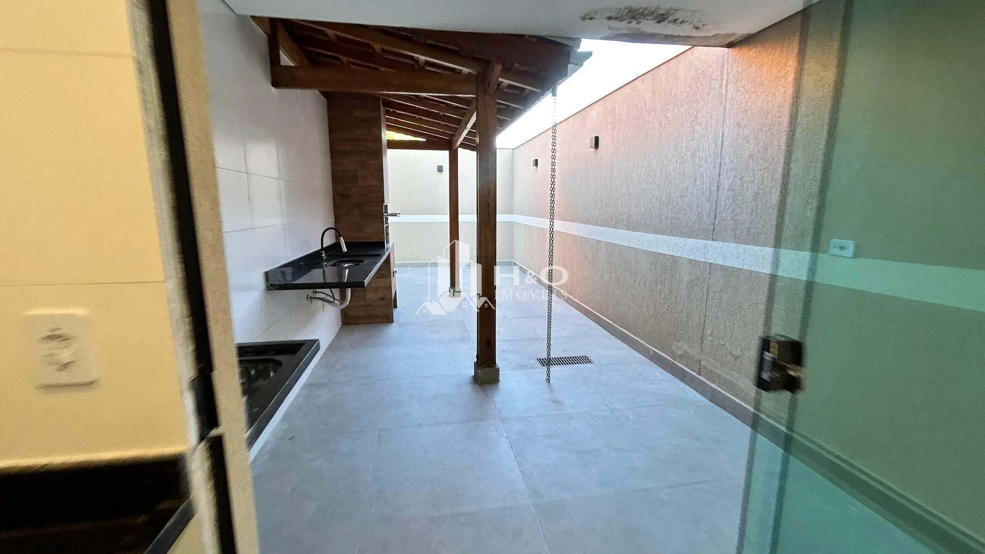 Imagem Sobrado Novo com 3 Suítes e Área Gourmet à Venda na Cidade Líder
