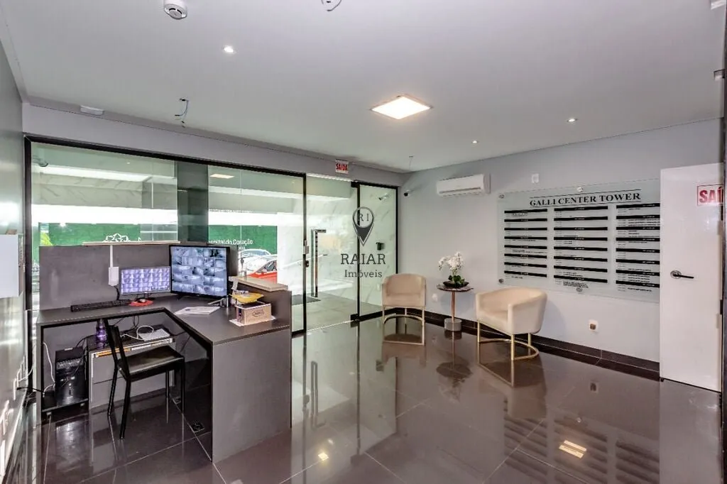 Imagem Galli Center situa-se em uma área comercial de Balneário Camboriú, 2 elevadores sendo 1 para maca...