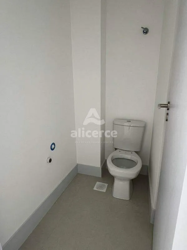 Imagem Apartamento à venda com 3 quartos 3 suítes, 205,02m² em Canto Florianópolis