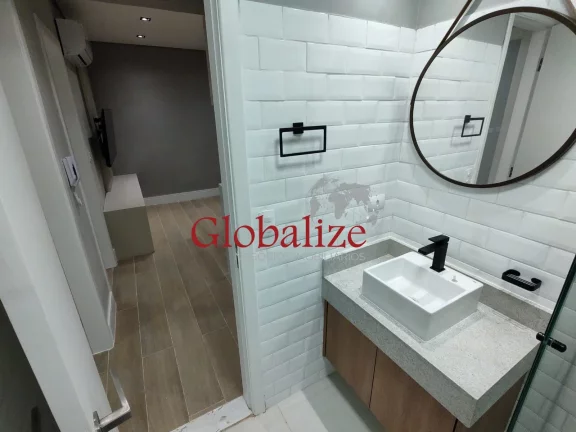 Imagem LINDO apartamento de 2 dormitórios todo reformado e planejado PORTEIRA FECHADA no bairro do Boqueirão em Santos (SP) por R$.700.000,00 com vista l