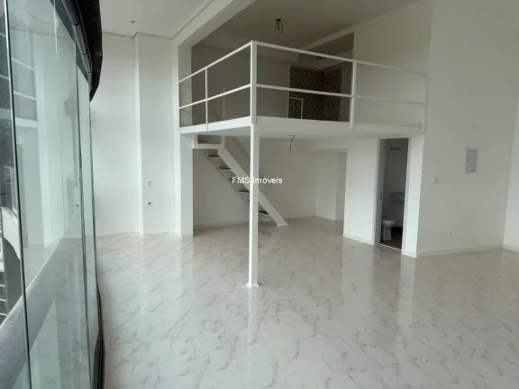 Imagem Apartamento à venda em Moema, 1 quarto, 1 banheiro, 1 vaga de garagem.