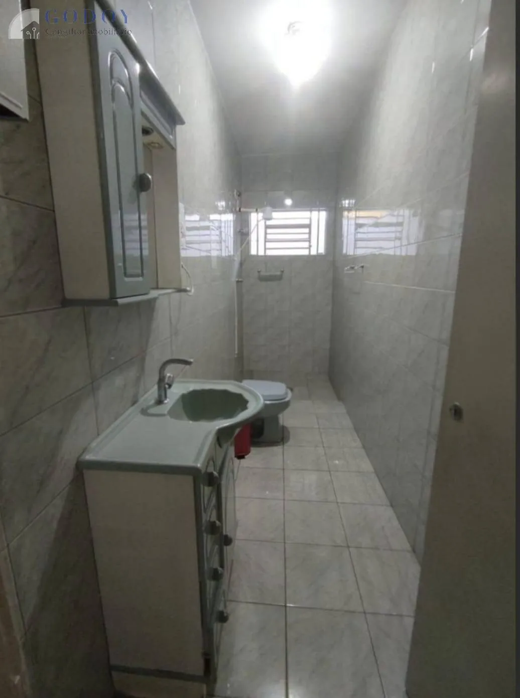 Imagem Casa ampla com 4 quartos, suíte, rancho e garagem em ótima localização