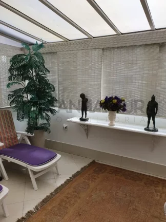 Imagem Alugue já sua cobertura no Jardim Europa, São Paulo-SP! 2 quartos, 1 suíte, 3 salas, 3 banheiros, 1 vaga, 126m².