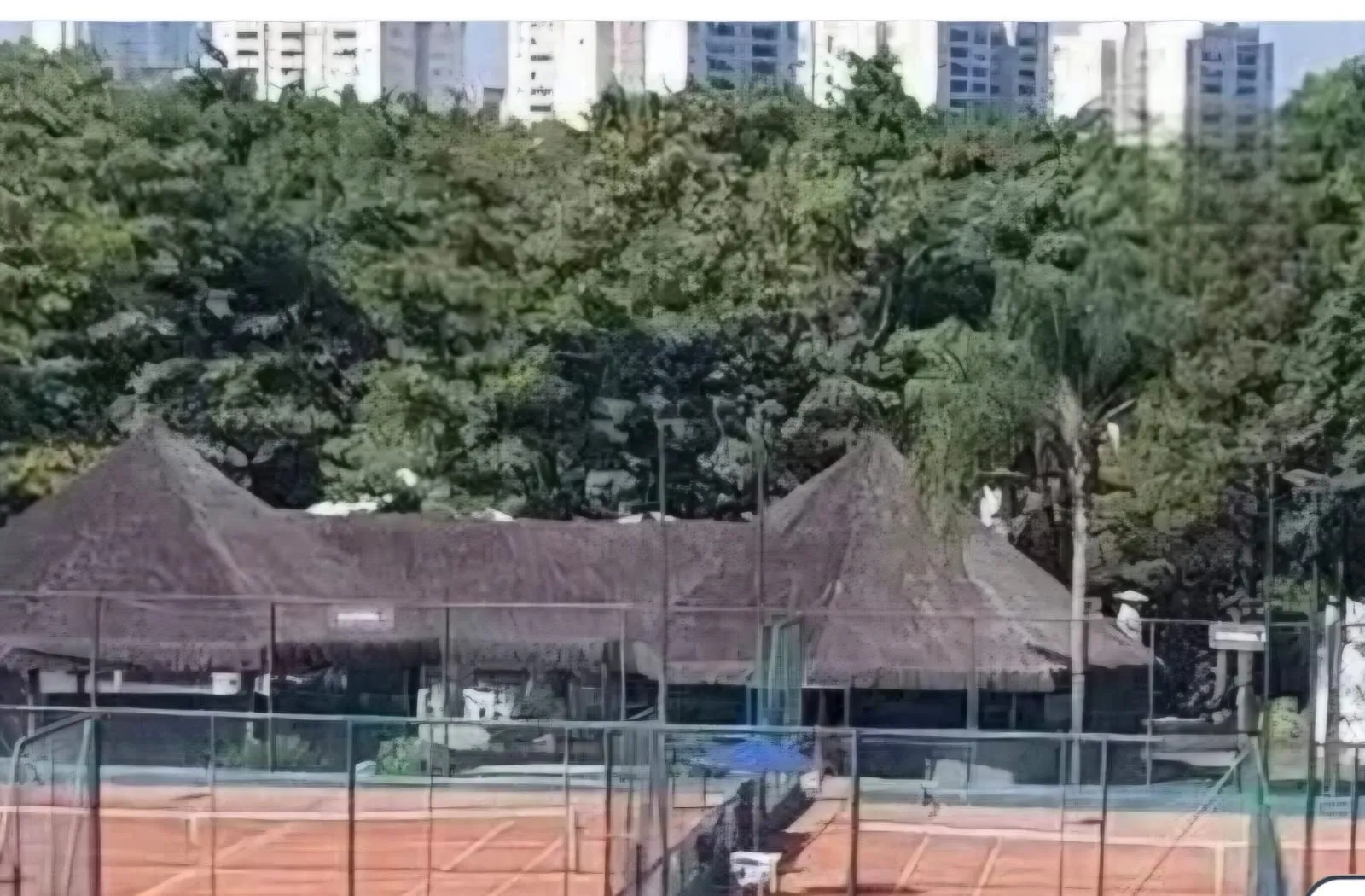 Imagem CASA RESIDENCIAL em SANTANA DE PARNAÍBA - SP, ALPHAVILLE