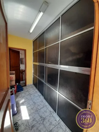Imagem Sobrado 262m², 3 suítes e 6 vagas para locação - São Paulo