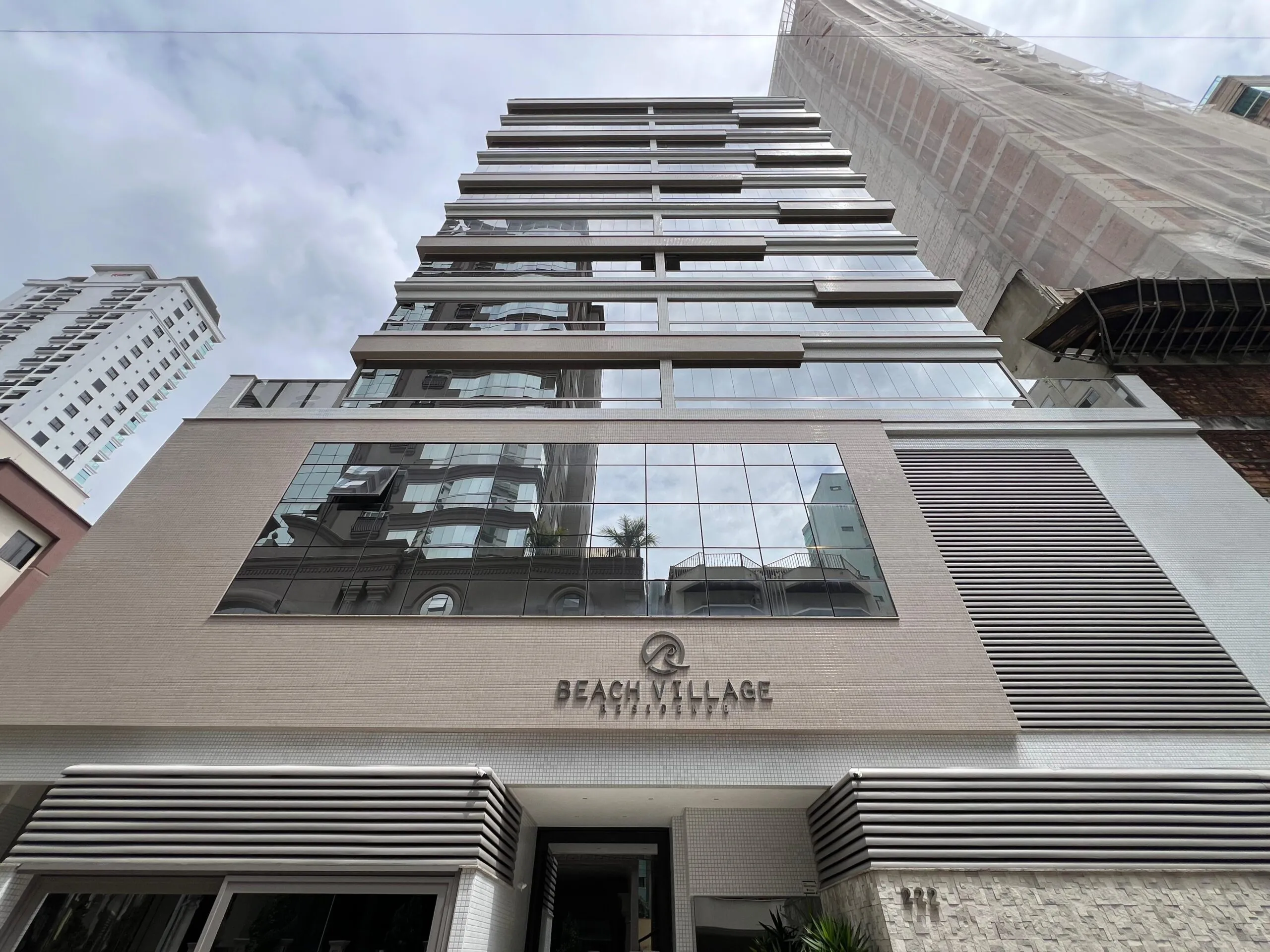 Foto do imóvel Apartamento à venda com 198m2 por R$ 3.500.000,00