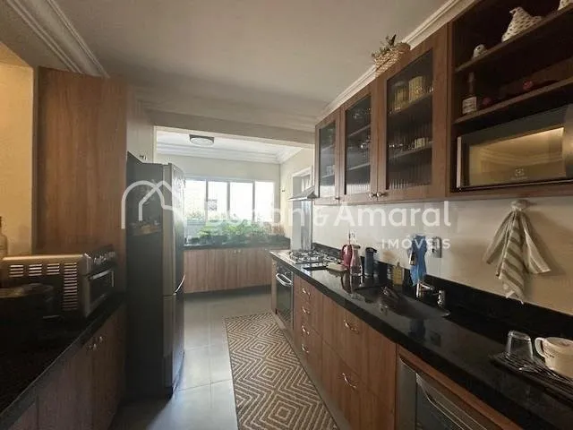 Imagem Apartamento Reformado à Venda no Cambuí