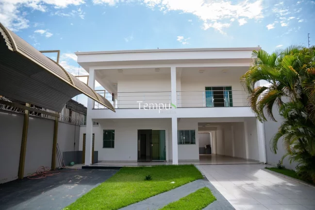 Imagem Casa Sobrado em Parque das Amendoeiras, Goiânia/GO