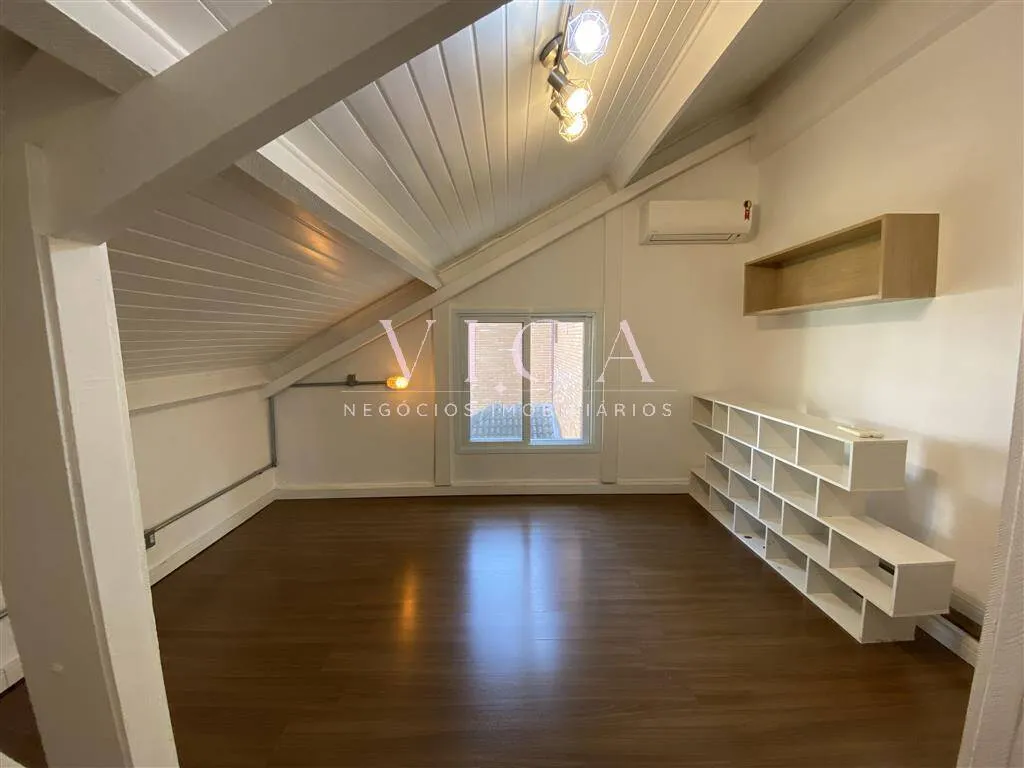 Foto do imóvel Alphaville 5|Casa 322m² 3 dorms, 1 suíte, piscina e churrasqueira R$ 14.400