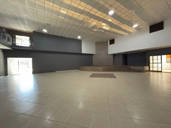 Imagem Imóvel Comercial com 1.230 m² Construídos | Frente para Duas Ruas