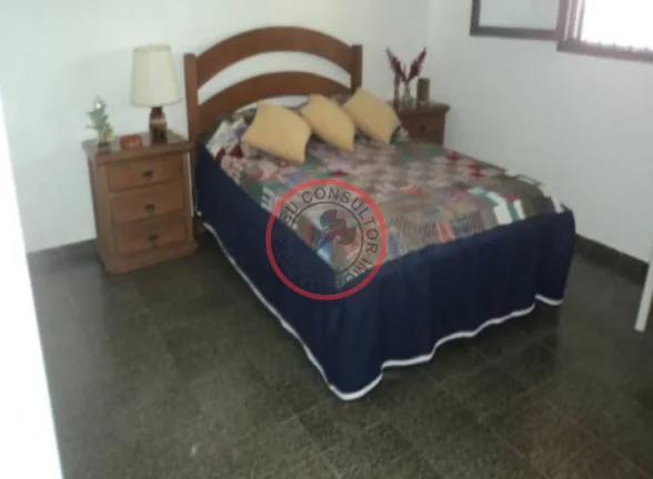 Imagem Casa terrea de frene a praia de Boiçucanga, com 2 quartos, sala cozinha, banheiro ,varanda e Área de serviço ,garagem