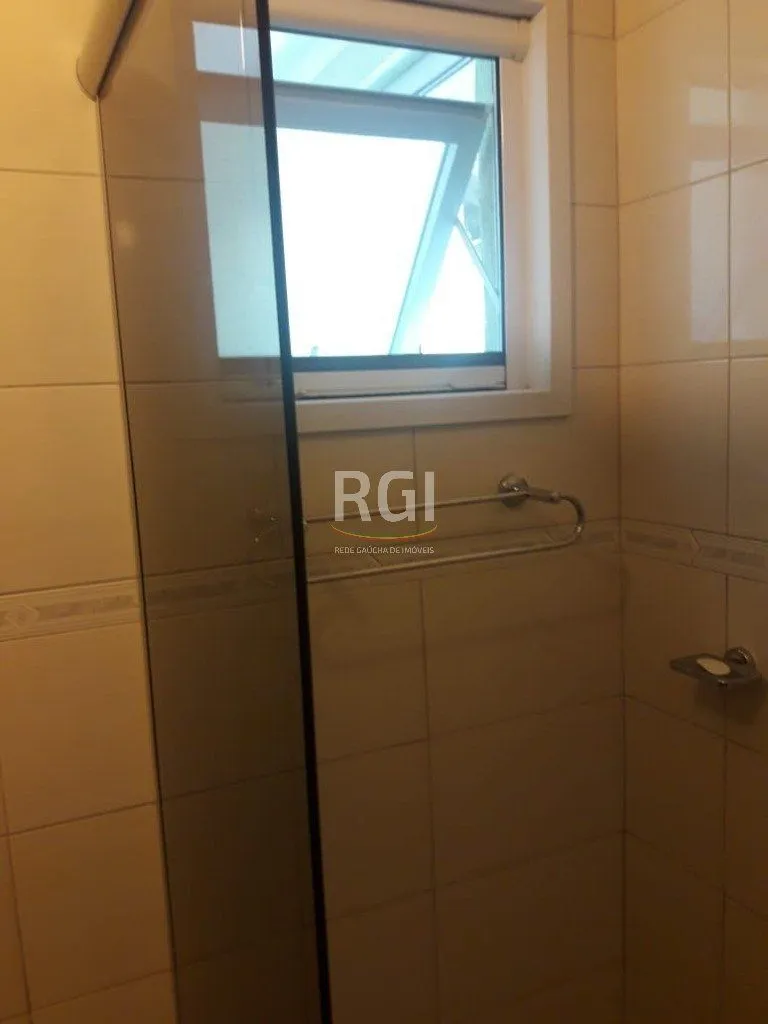 Imagem Sobrado para Venda - 245m², 4 dormitórios, sendo 1 suites, 3 vagas - Jardim Itu