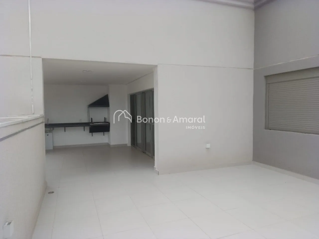 Imagem Duplex de Alto Padrão à Venda com 3 Suítes e 4 Vagas - 236,47 m²