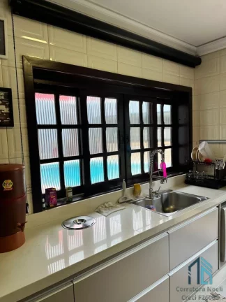 Imagem Residência Mobiliada, 05 quartos sendo 03 suítes, piscina, no Rebouças/Parolin em Curitiba PR