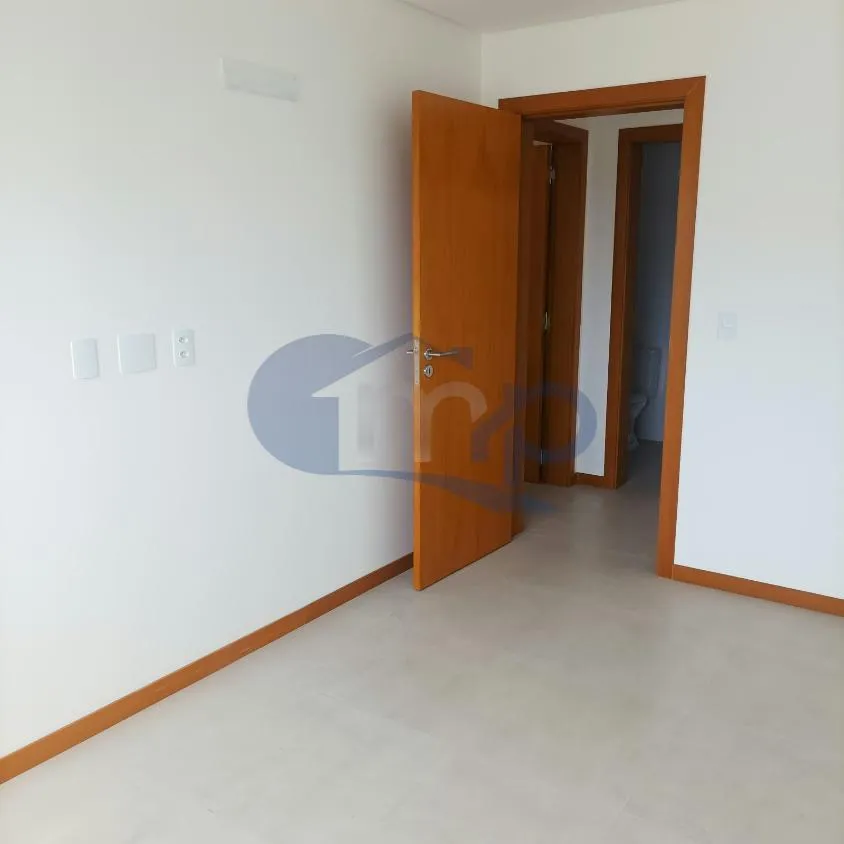 Imagem Apartamento de 2 Dormitorios com Terraço a Venda no Centro de Torres/RS
